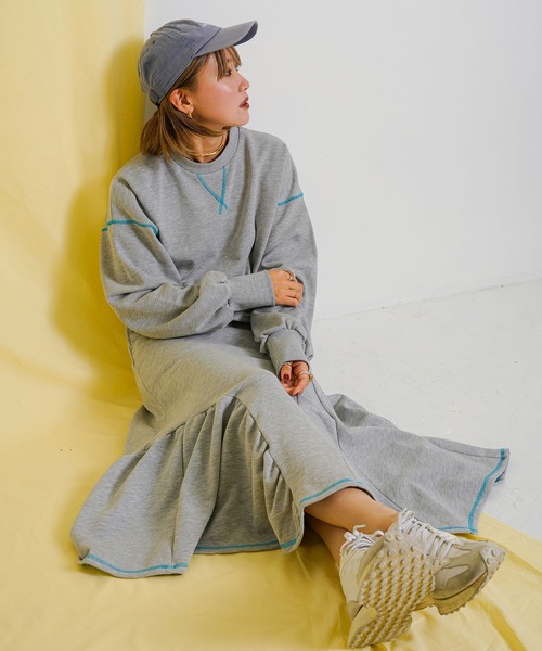 bohmal（ボマール）の「ボリュームスリーブワッペン付きスウェット（スウェット・レディース・グレー/ホワイト/ブラック・FREE）」の8枚目の写真