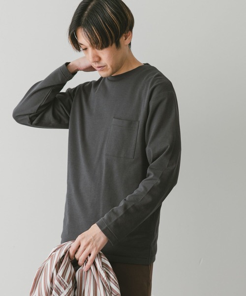 URBAN RESEARCH DOORS(アーバンリサーチドアーズ)の「『イージーケア』『毛玉防止』ポンチロングスリーブTシャツ(Tシャツ/カットソー・メンズ・ホワイト/ブルー/スミクロ・LARGE/MEDIUM)」の9枚目の写真