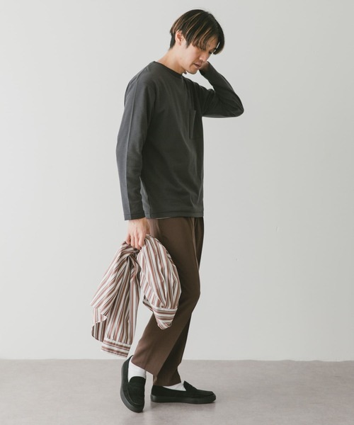 URBAN RESEARCH DOORS(アーバンリサーチドアーズ)の「『イージーケア』『毛玉防止』ポンチロングスリーブTシャツ(Tシャツ/カットソー・メンズ・ホワイト/ブルー/スミクロ・LARGE/MEDIUM)」の13枚目の写真