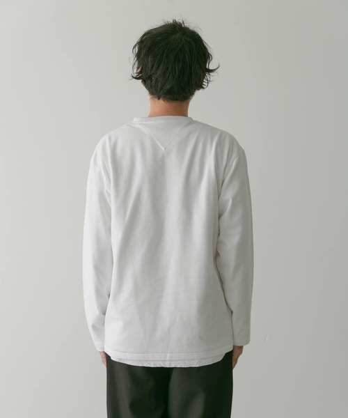 URBAN RESEARCH DOORS(アーバンリサーチドアーズ)の「『イージーケア』『毛玉防止』ポンチロングスリーブTシャツ(Tシャツ/カットソー・メンズ・ホワイト/ブルー/スミクロ・LARGE/MEDIUM)」の22枚目の写真
