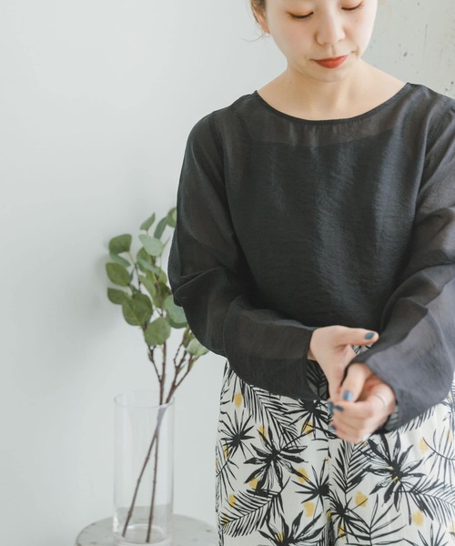 ITEMS URBANRESEARCH(アイテムズ アーバンリサーチ)の「シアープルオーバー(Tシャツ/カットソー・レディース・ブルー/オフホワイト/ブラック・FREE)」の2枚目の写真