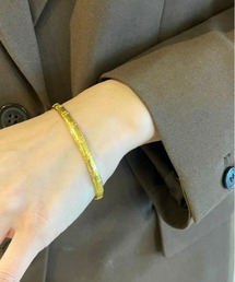 mou（モウ）の「フラワーラインバングル（バングル/リストバンド）」