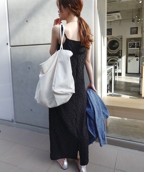 CORNERS（コーナーズ）の「シャーリングジャガードキャミワンピース（ワンピース・レディース・アイボリー/ブラウン/ブラック・M）」の7枚目の写真