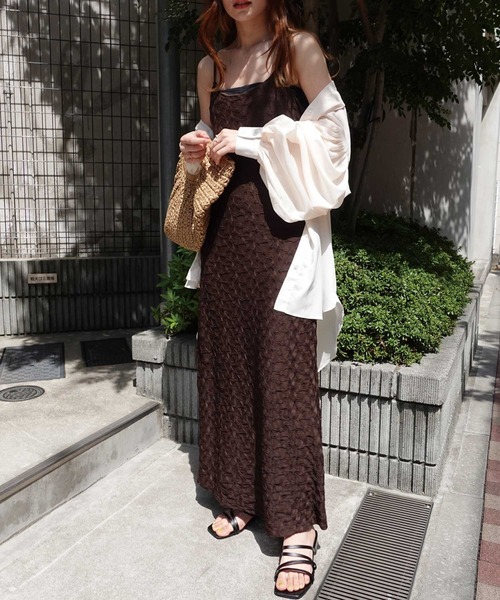 CORNERS（コーナーズ）の「シャーリングジャガードキャミワンピース（ワンピース・レディース・アイボリー/ブラウン/ブラック・M）」の14枚目の写真