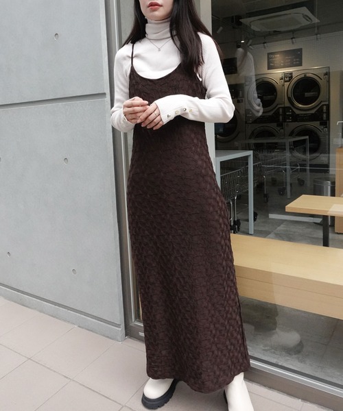 CORNERS（コーナーズ）の「シャーリングジャガードキャミワンピース（ワンピース・レディース・アイボリー/ブラウン/ブラック・M）」の20枚目の写真