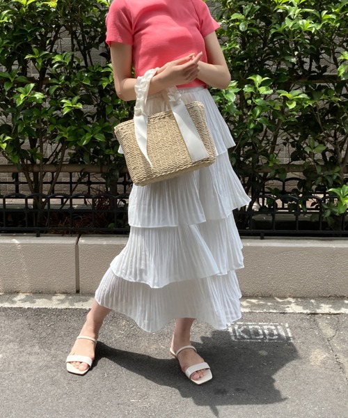 tolene(トレネ)の「プリーツティアードスカート(スカート・レディース・グリーン/ホワイト/イエロー/マジェンタ/ブラック・FREE)」の6枚目の写真