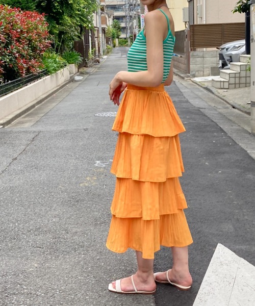 tolene(トレネ)の「プリーツティアードスカート(スカート・レディース・グリーン/ホワイト/イエロー/マジェンタ/ブラック・FREE)」の12枚目の写真