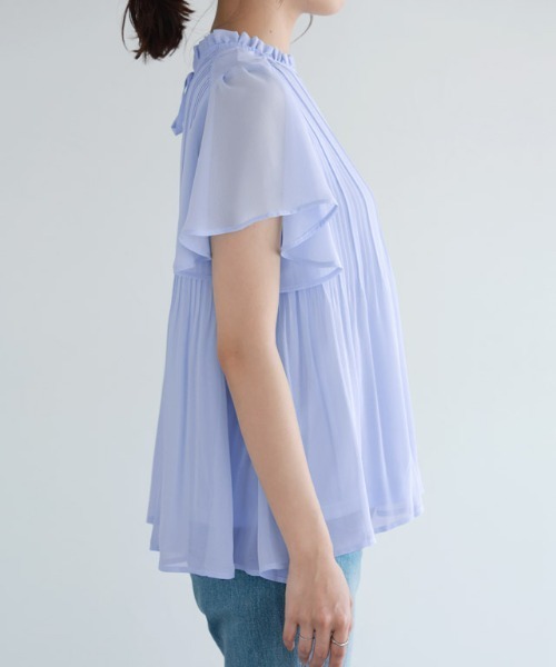 Pierrot（ピエロ）の「フレアスリーブプリーツブラウス（シャツ/ブラウス・レディース・ブラック/ネイビー/ライトブルー/アイボリー/イエロー/ブルー・L/M）」の20枚目の写真