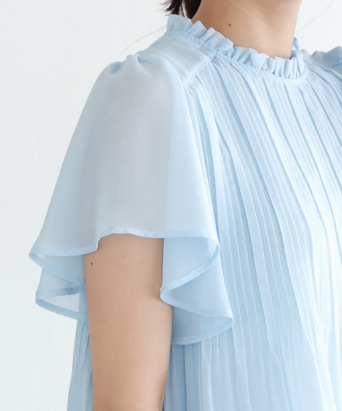 フレアスリーブプリーツブラウス