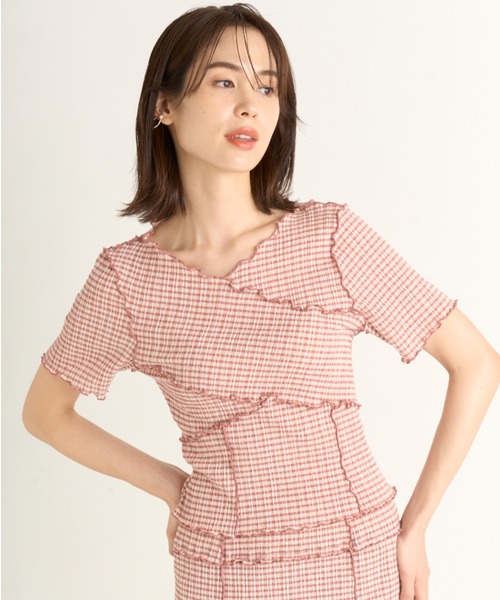 SNIDEL（スナイデル）の「メローカットトップス（Tシャツ/カットソー・レディース・ブラック/ピンク/グリーン・FREE）」の12枚目の写真