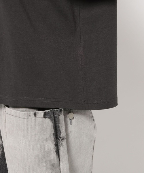 PAGEBOY（ページボーイ）の「リゾートアートTシャツ（Tシャツ/カットソー・レディース・オフホワイト/ピンク/チャコールグレー・FREE）」の6枚目の写真