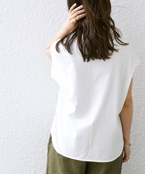SHIPS any(シップス エニィ)の「SHIPS any:〈洗濯機可能〉アイレット クルーネック TEE(Tシャツ/カットソー・レディース・ホワイト/ブラック/イエロー・ONE SIZE)」の21枚目の写真