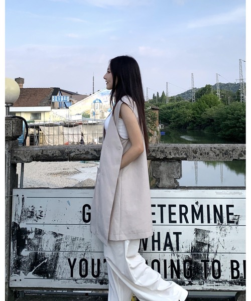 Ada.（エイダ）の「秋・冬にヘビロテ間違いなし◎ 麻調オーバーサイズ ジレ ベスト（ベスト・レディース・グレー/ブラック/ベージュ・FREE）」の11枚目の写真