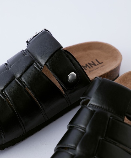 MONO-MART LADY'S（モノマートレディース）の「ベルトストラップコンフォートグルカサンダル（サンダル・レディース・ブラウン/ベージュ/ホワイト/ブラック・S/M/L/LL）」の11枚目の写真