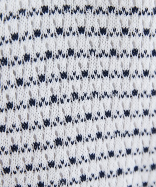 miclat（ミクラ）の「大きいサイズ　透かし編み衿付きニット　miclat（ニット/セーター・レディース・ホワイト系/ブラック系・L/LL/3L/4L/5L）」の9枚目の写真