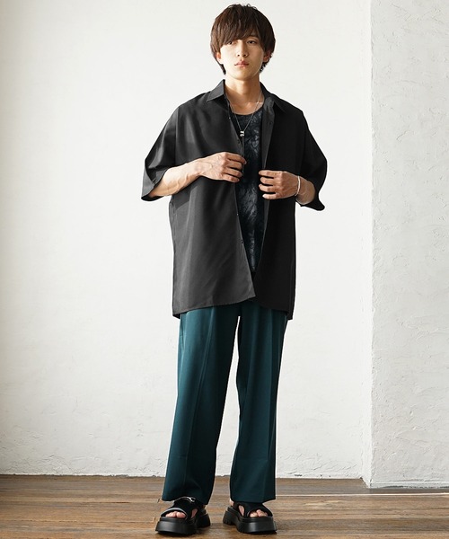 MinoriTY(マイノリティ)の「【MinoriTY】レギュラーカラーロング半袖シャツ ロング丈 メンズ 無地 秋服 夏服 オーバーサイズ ルーズシルエット(シャツ/ブラウス・メンズ・ブラック/ベージュ/ブルー/カーキ・M/L)」の15枚目の写真