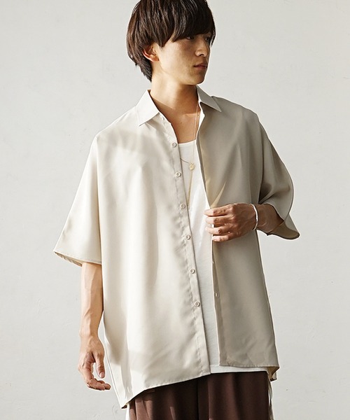 MinoriTY(マイノリティ)の「【MinoriTY】レギュラーカラーロング半袖シャツ ロング丈 メンズ 無地 秋服 夏服 オーバーサイズ ルーズシルエット(シャツ/ブラウス・メンズ・ブラック/ベージュ/ブルー/カーキ・M/L)」の19枚目の写真
