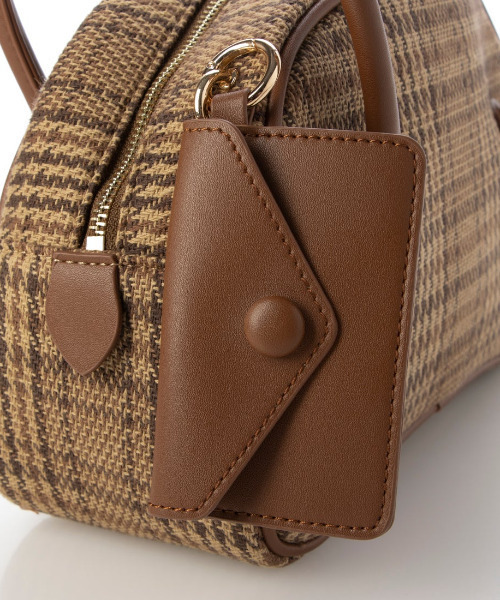 cache cache（カシュ カシュ）の「カシュカシュ cachecache / シェイプデザイン2wayボストンバッグ（ボストンバッグ・レディース・チェック/ベージュ系その他/ブラック・FREE）」の22枚目の写真