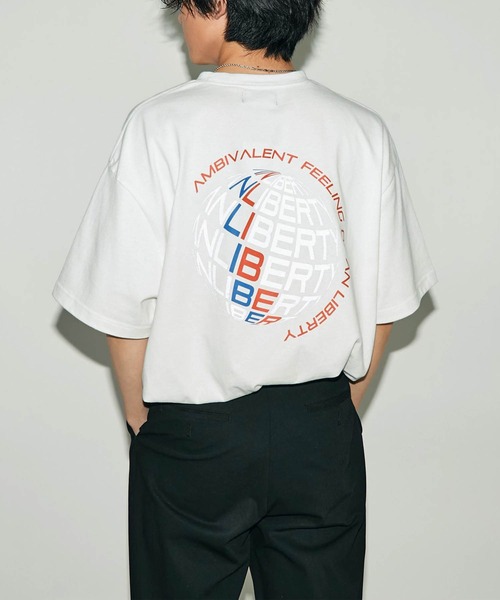 ANLIBERTY ANAP(アンリバティアナップ)の「リフレクターラバーT(Tシャツ/カットソー・レディース・ホワイト/ブラック・S/M)」の1枚目の写真