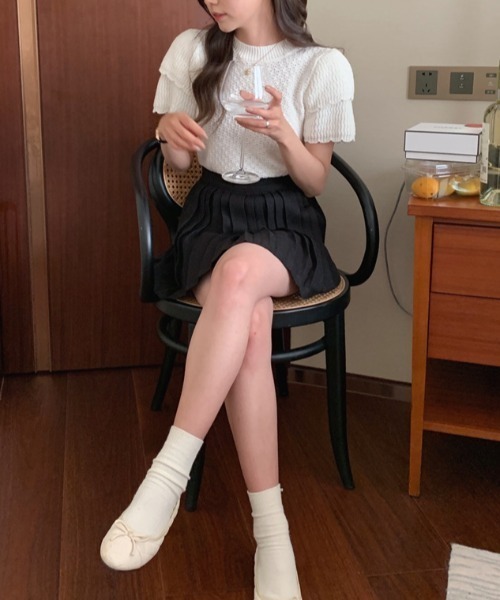 Vipoa(ヴィポア)の「Double puff sleeve summer knit(ニット/セーター・レディース・グレー/ブラック/ホワイト・FREE)」の4枚目の写真