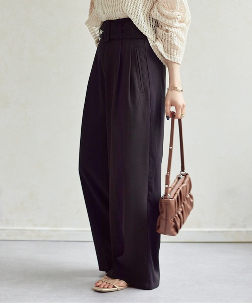 Thevon(ゼボン)の「ベルト付きハイウエストタックパンツ(スラックス・レディース・ブラック/ブラウン/グレイッシュベージュ/アイボリー/ベージュ/チャコールグレー/グリーン/カーキ/イエロー・FREE/TM/S)」の20枚目の写真