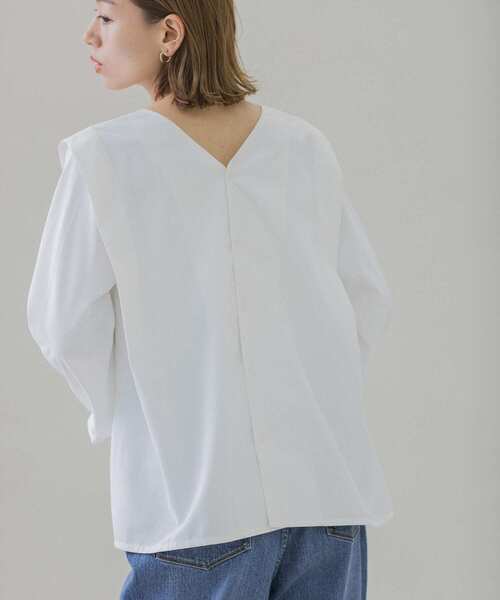 URBAN RESEARCH Sonny Label（アーバンリサーチサニーレーベル）の「タックパフスリーブブラウス（シャツ/ブラウス・レディース・ブルー/ブラック/オフホワイト・FREE）」の9枚目の写真