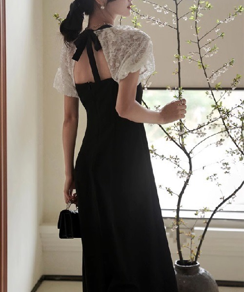 Ritomo De Ricco(リトモ・デ・リコ)の「バルーンスリーブ切り替えドレス(ドレス・レディース・ブラック・MEDIUM/LARGE/SMALL)」の9枚目の写真