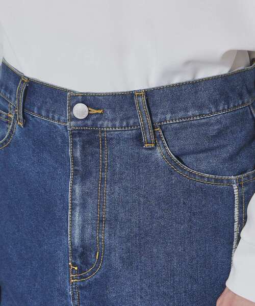 tk.TAKEO KIKUCHI（ティーケータケオキクチ）の「◆フリンジカットデニムパンツ（デニムパンツ・メンズ・チャコールグレー/ブルー・02/03）」の7枚目の写真