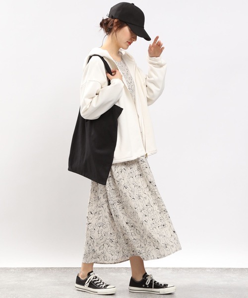 GLOBAL WORK Smile Seed Store（グローバルワーク スマイルシードストア）の「ベーシックキャップ/リネン混/185389（キャップ・レディース・セージグリーン/ベージュ/ブラック・FREE）」の4枚目の写真