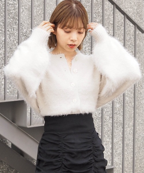 tiptop（ティップトップ）の「【選べる2タイプ】フェザーショート丈カーディガン（カーディガン/ボレロ・レディース・ブラック系その他/グリーン系その他/ブルー/ホワイト系その他/アイボリー/ブラック/ピンク系その他・FREE）」の9枚目の写真