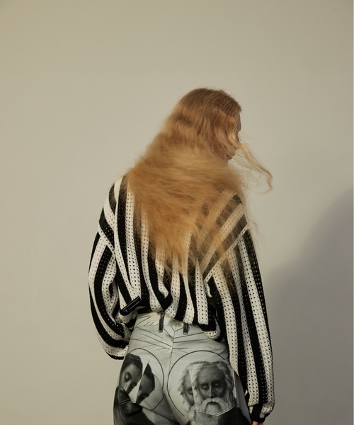 TENDER PERSON(テンダーパーソン)の「STRIPE KNIT CARDIGAN(カーディガン/ボレロ・メンズ・ホワイト×ブラック/ベージュ系その他・00)」の4枚目の写真