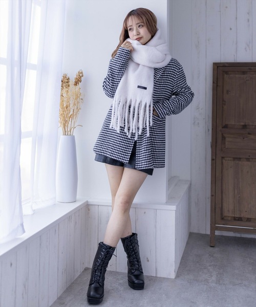 clear（クリア）の「無地ボリュームマフラー（ストール/ショール・レディース・グリーン系その他/アイボリー/ピンク・F）」の14枚目の写真