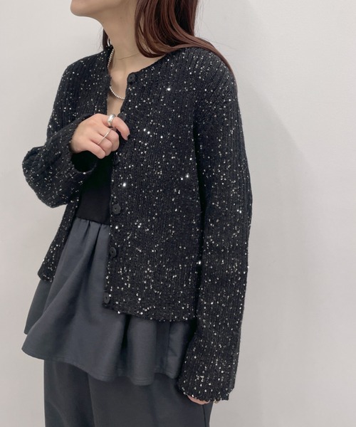 Omekashi（オメカシ）の「スパンコールニットカーディガン（カーディガン/ボレロ・レディース・ブラック/ライトグレー・FREE）」の2枚目の写真
