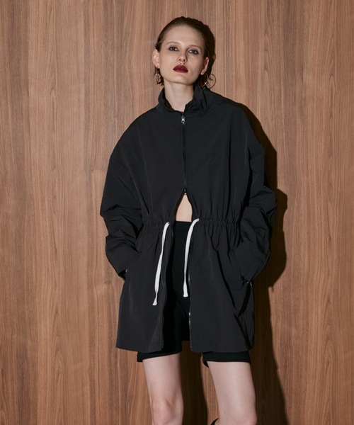 WONEM(ウォンエム)の「ブロッキングナイロンミニワンピース(ワンピース・レディース・グリーン/ブラック・FREE)」の17枚目の写真