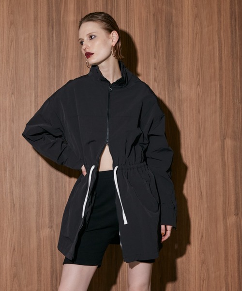 WONEM(ウォンエム)の「ブロッキングナイロンミニワンピース(ワンピース・レディース・グリーン/ブラック・FREE)」の18枚目の写真