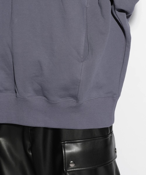 HARE（ハレ）の「HAREロゴBIGドルマンパーカー(HARE)（パーカー・メンズ・ホワイト/パープル/ブラック・MEDIUM/SMALL）」の18枚目の写真