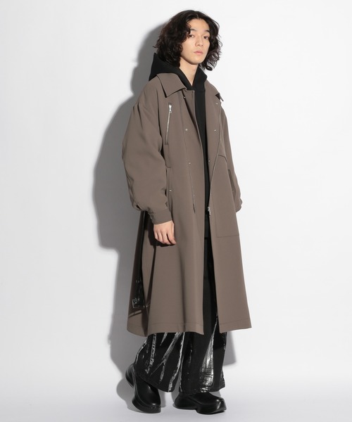 HARE（ハレ）の「HAREロゴBIGドルマンパーカー(HARE)（パーカー・メンズ・ホワイト/パープル/ブラック・MEDIUM/SMALL）」の4枚目の写真