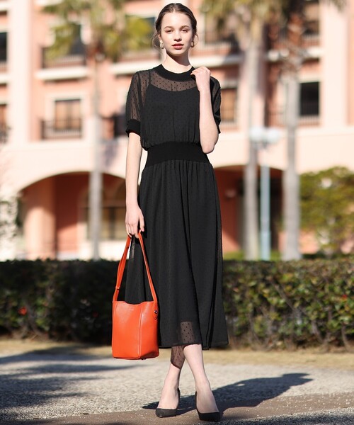 DRESSTERIOR（ドレステリア）の「◆【洗える／スタイルアップ】ドットカットジャカードハーフスリーブワンピース（ワンピース・レディース・ライトベージュ/ブラック・36/34/38）」の11枚目の写真