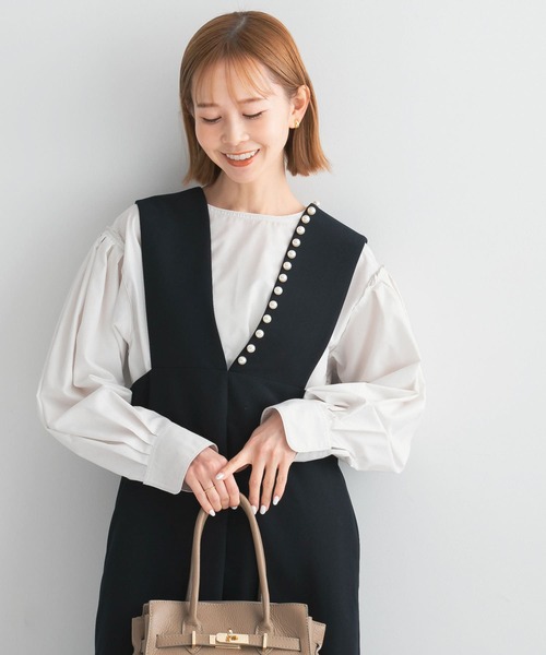 URBAN RESEARCH ROSSO WOMEN（アーバンリサーチ　ロッソ）の「タックスリーブフォルムブラウス（シャツ/ブラウス・レディース・ホワイト/ピンク・FREE）」の2枚目の写真