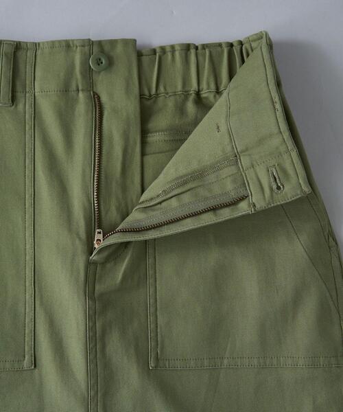 coen(コーエン)の「コンフォートバックサテンベイカースカート(WEB限定サイズ)(スカート・レディース・オリーブ/オフホワイト/ダークグレー・L/M/S/XL)」の11枚目の写真