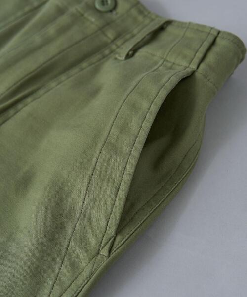 coen(コーエン)の「コンフォートバックサテンベイカースカート(WEB限定サイズ)(スカート・レディース・オリーブ/オフホワイト/ダークグレー・L/M/S/XL)」の12枚目の写真