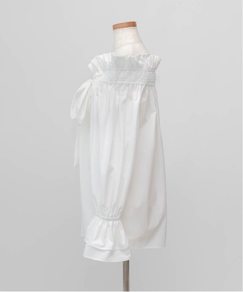 RANDA（ランダ）の「マルチウェイシャーリングブラウス（シャツ/ブラウス・レディース・ミント/ホワイト/ベージュ/ネイビー・FREE）」の19枚目の写真