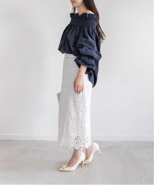 RANDA（ランダ）の「マルチウェイシャーリングブラウス（シャツ/ブラウス・レディース・ミント/ホワイト/ベージュ/ネイビー・FREE）」の16枚目の写真