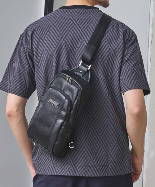 PRO-SPERITY（プロスペリティ）の「PRO-SPERITY別注 多機能 ボディバッグ チェストバッグ スリングバッグ（ショルダーバッグ・メンズ・ネイビー/ダークブラウン/ブラック・FREE）」の19枚目の写真
