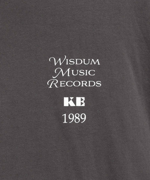 GLOBAL WORK Smile Seed Store（グローバルワーク スマイルシードストア）の「コットンプリントTシャツ長袖/984083（Tシャツ/カットソー・メンズ・ベージュ系その他/オフホワイト/チャコール・X-LARGE/LARGE/MEDIUM/SMALL）」の7枚目の写真