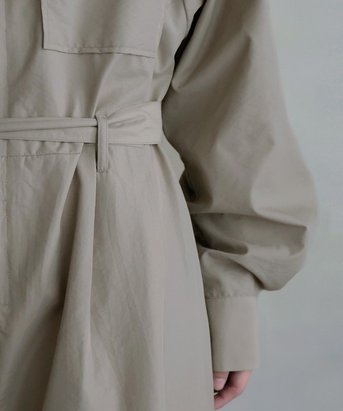 hellam（へラム）の「ナイロンジャンプスーツ（サロペット/オーバーオール・レディース・グレイッシュベージュ/ブラック・FREE）」の10枚目の写真