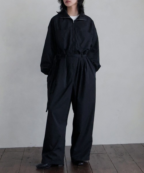 hellam（へラム）の「ナイロンジャンプスーツ（サロペット/オーバーオール・レディース・グレイッシュベージュ/ブラック・FREE）」の18枚目の写真