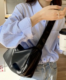 florist | 【ワイドショルダー紐】軽量 ヴィーガンレザーシンプルショルダーバッグ/メッセンジャーバッグ(ショルダーバッグ)