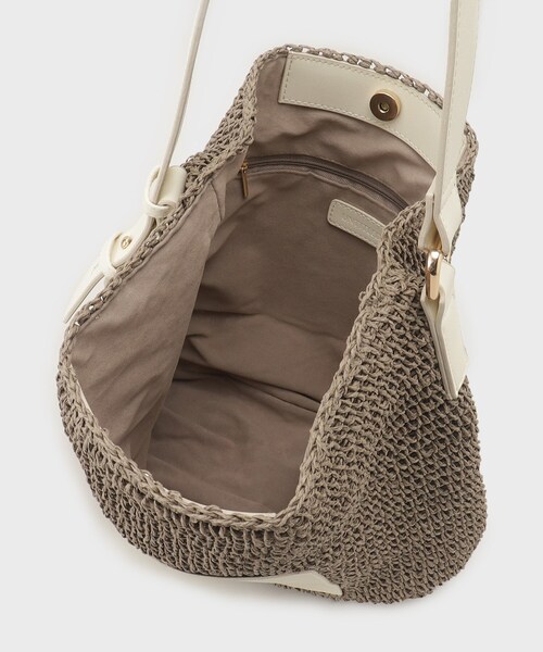 UNTITLED（アンタイトル）の「◆【WEB限定カラーあり／４色展開】ペーパーポケットショルダー（トートバッグ・レディース・グリーン系その他5/ベージュ系その他2/オレンジ系その他5/ブラック・99）」の12枚目の写真