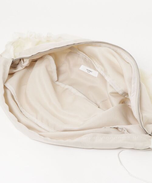 VACANCY（ヴァカンシー）の「ドロストチュールショルダーバッグ（ショルダーバッグ・レディース・ベージュ/アイボリー/グレー・FREE）」の5枚目の写真